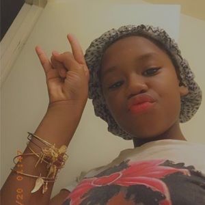 Meet your Posher, Kdadon